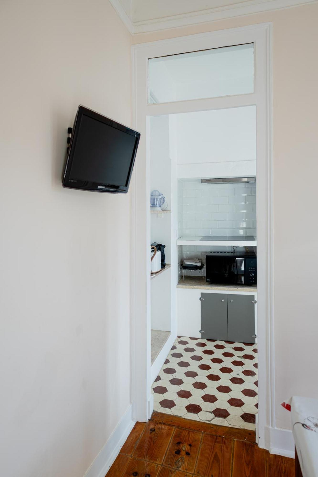 Angels Homes-N27, 3ºfloor - Bairro Tipico, Centro Lisboa Bagian luar foto
