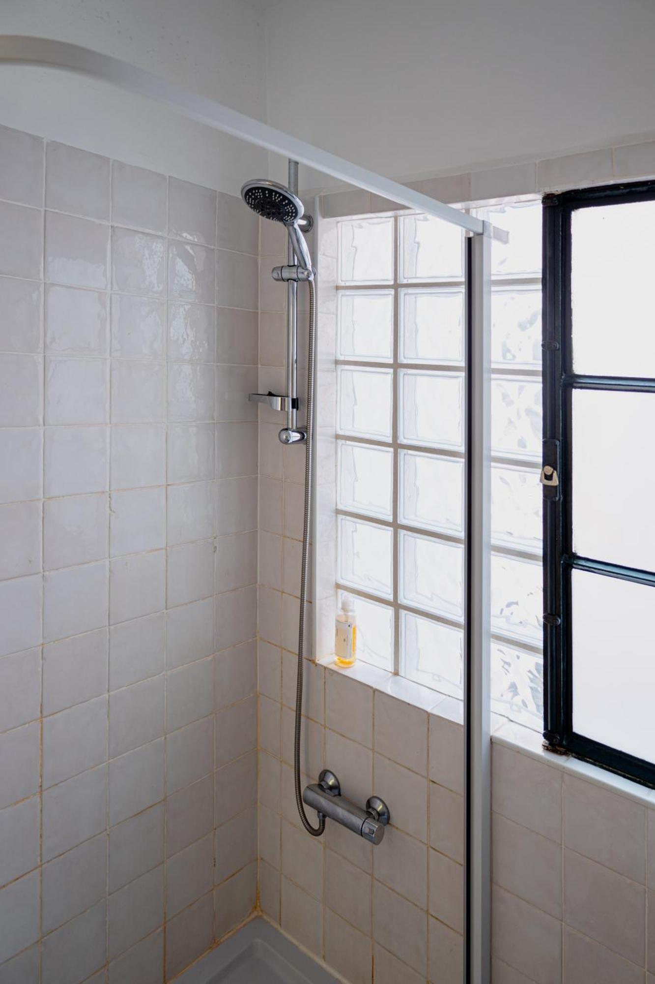 Angels Homes-N27, 3ºfloor - Bairro Tipico, Centro Lisboa Bagian luar foto